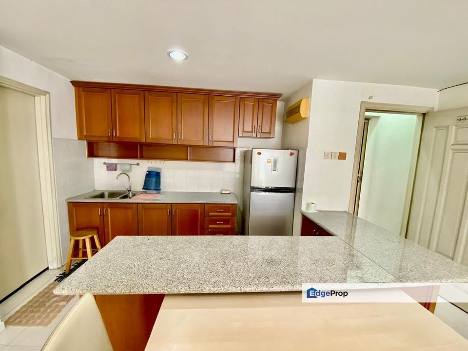 Vista millennium condominium for rent taman millennia puchong, Selangor, Puchong