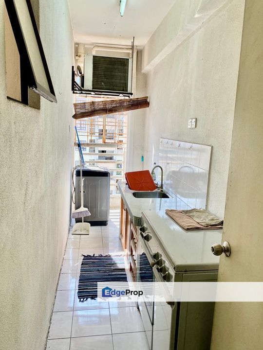 Vista millennium condominium for rent taman millennia puchong, Selangor, Puchong