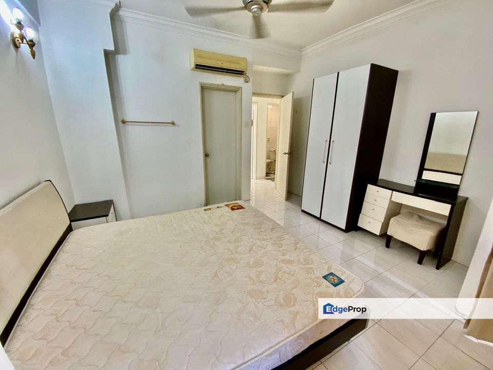 Vista millennium condominium for rent taman millennia puchong, Selangor, Puchong