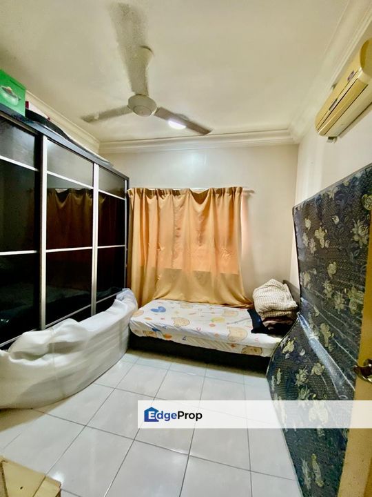 Desa impiana condominium for rent taman puchong prima puchong, Selangor, Puchong