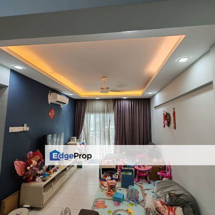 Casa tropika condo for sale partially furnished unit 2 car park batu 14 puchong, Selangor, Puchong
