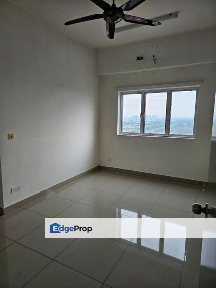 The wharf residence condo for rent basic unit puchong, Selangor, Puchong