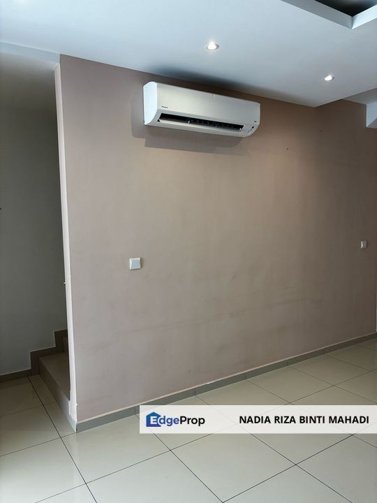 Fully Extended & Partially Furnished 2-storey Terrace in Tiara Sendayan, Negeri Sembilan, Seremban