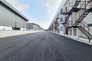 Suria Industrial Park (SIP)