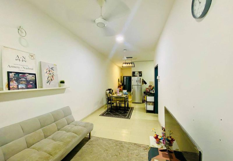 PR1MA Lakefront Homes