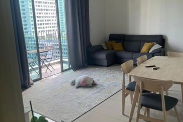 Lake Point Residence