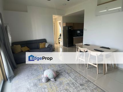Partially furnished 3R2B condo at Lake Point Residence, Cyberjaya , Selangor, Cyberjaya