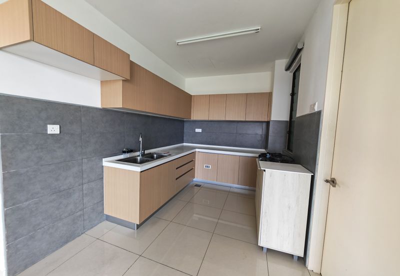 Lake Point Residence