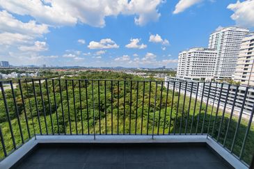 Lake Point Residence