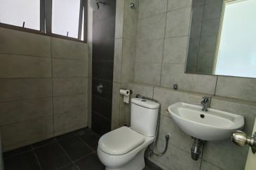 Lake Point Residence