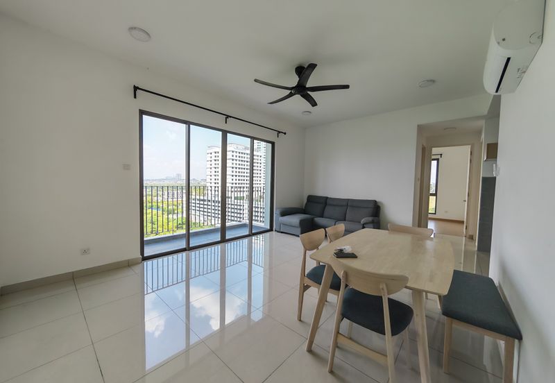 Lake Point Residence