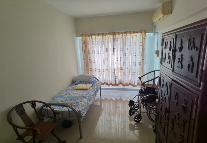 Anjung Hijau (Greenfield Apartment)