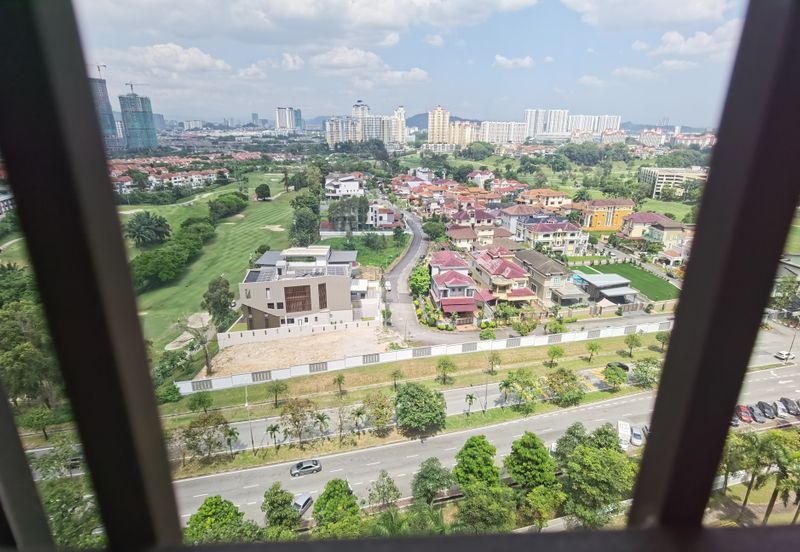 Anjung Hijau (Greenfield Apartment)