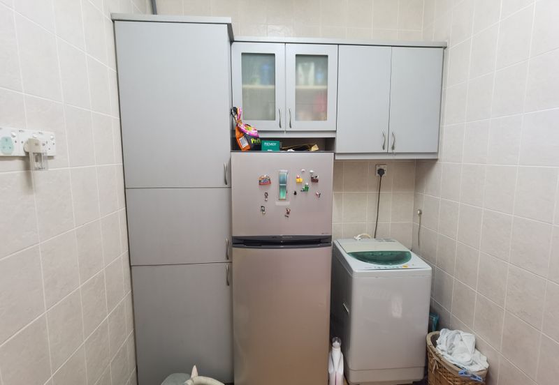 Desa Temenggong Apartment