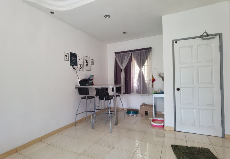 Desa Temenggong Apartment