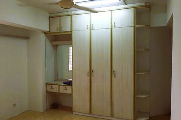 Ayers Tower @ Taman Kosas