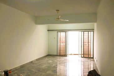 Ayers Tower @ Taman Kosas