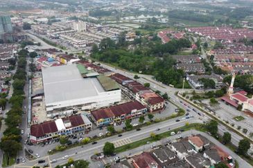 Bandar Country Homes