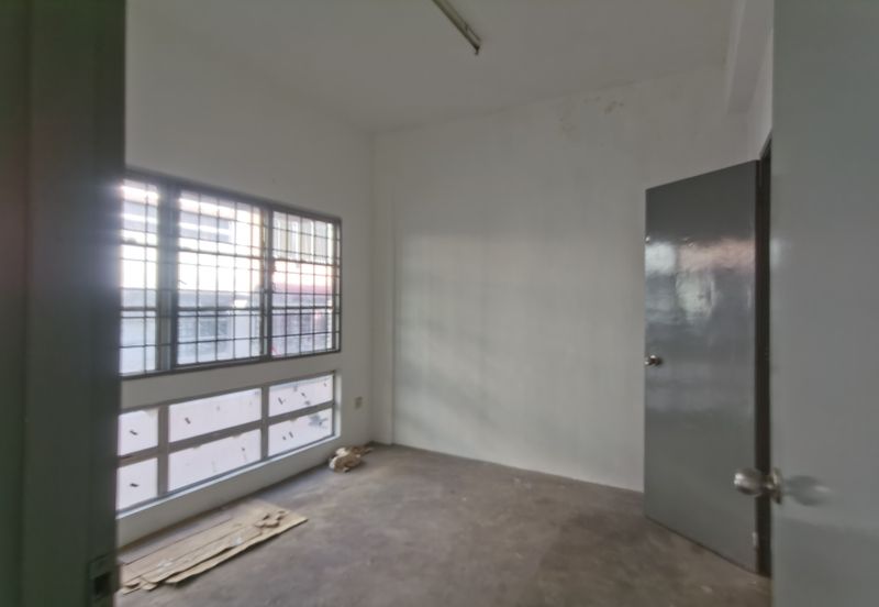 Vista Apartment, Damansara Damai