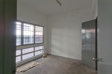 Vista Apartment, Damansara Damai