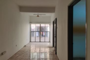 Vista Apartment, Damansara Damai