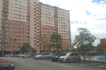 Pangsapuri Damai, Subang Bestari