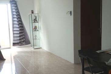 Pangsapuri Damai, Subang Bestari