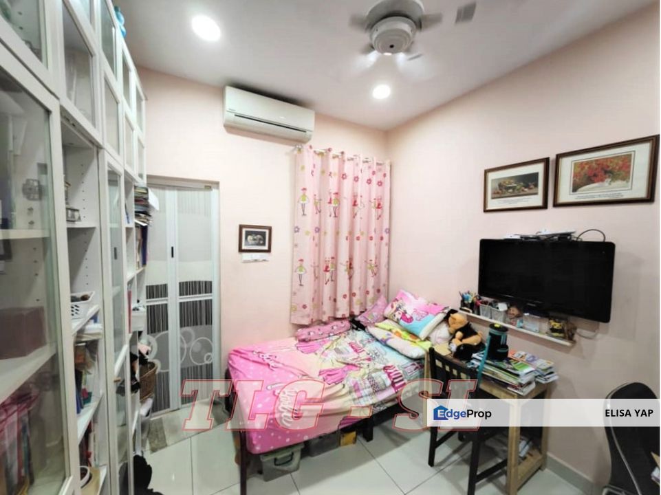 Taman Putra Impiana Puchong Selangor❤️❤️2.5 Storey House ❤️Fully Renovated ❤️Fully Extended FOR SALE, Selangor, Puchong