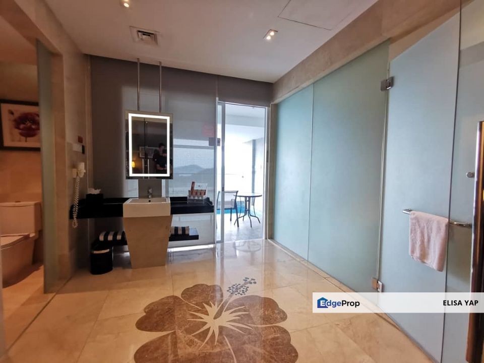 (Seaview Corner unit) Lexis Suite Condotel Bayan Lepas, Teluk Ketumbar, Penang FOR SALE, Penang, Bayan Lepas