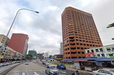 Jalan Ipoh 3 Storey Shoplot Freehold FOR SALE Kuala Lumpur