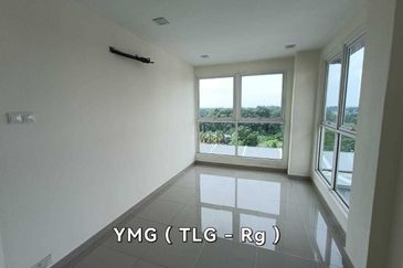 Jalan Rajion, Kampung Batu Tujuh