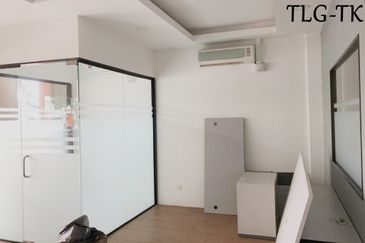 Ritze Perdana Business Center