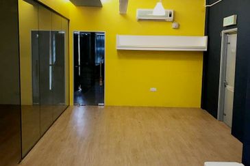 Ritze Perdana Business Center