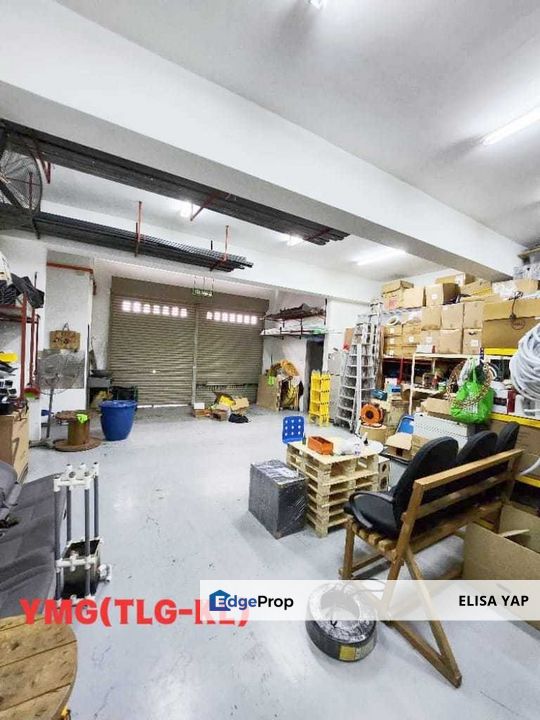 2 Storey End Lot Shop Office 20x75 At Kinrara Uptown Lestari Perdana Seri Kembangan FOR SALE, Selangor, Seri Kembangan