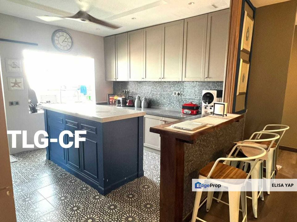 1645sqft Laman Baiduri Condominium Facing Lake 🌅🌅 Private Lanai 3 Parking Subang J🚘🚘🚘aya FOR SALE, Selangor, Subang Jaya