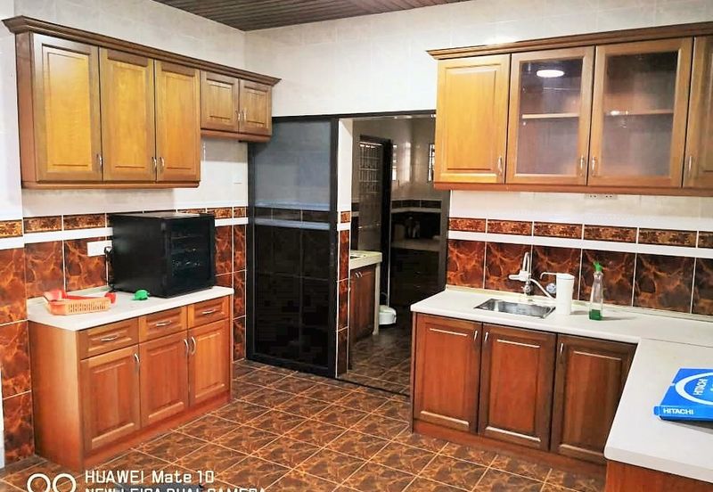 Jalan Taman Ibu Kota