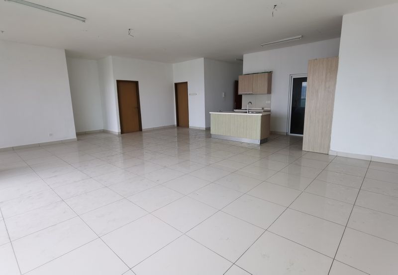 Royal Regent Sri Putramas III