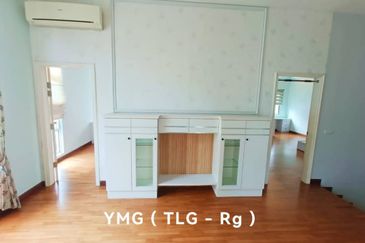 Jalan Setia Duta U13/21B