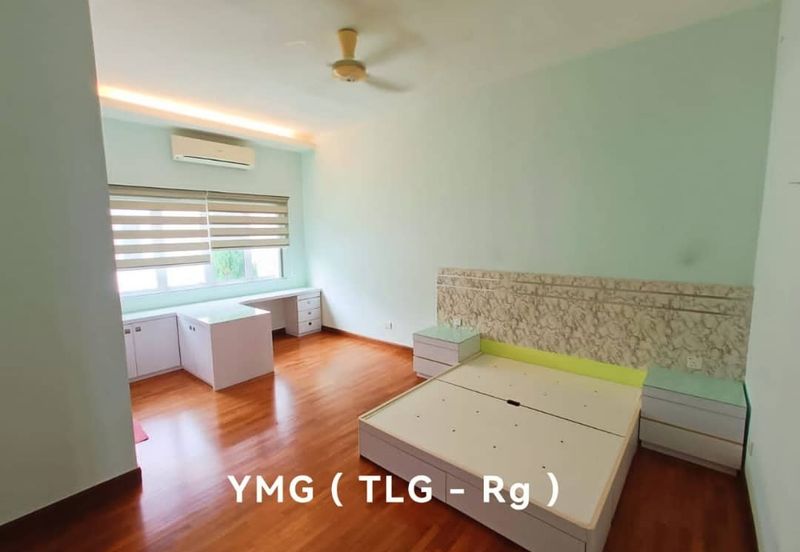 Jalan Setia Duta U13/21B