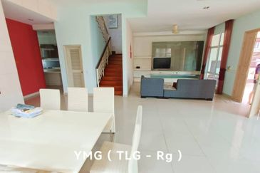 Jalan Setia Duta U13/21B