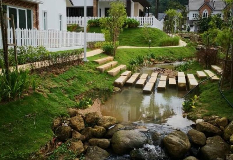 Charming Essex, Setia Eco Templer