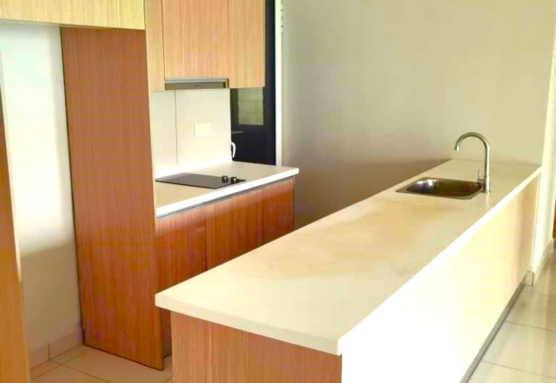 Royal Regent Sri Putramas III