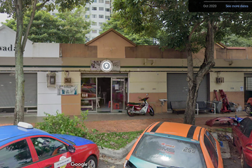 Jalan Pekaka Seksyen 8