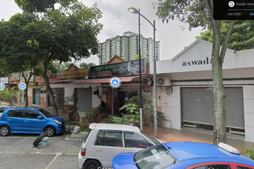 Jalan Pekaka Seksyen 8