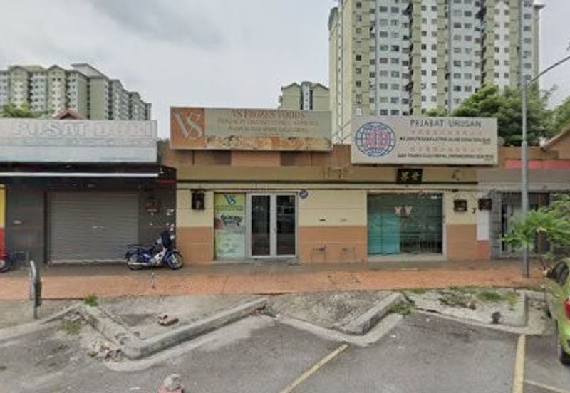 Jalan Pekaka Seksyen 8