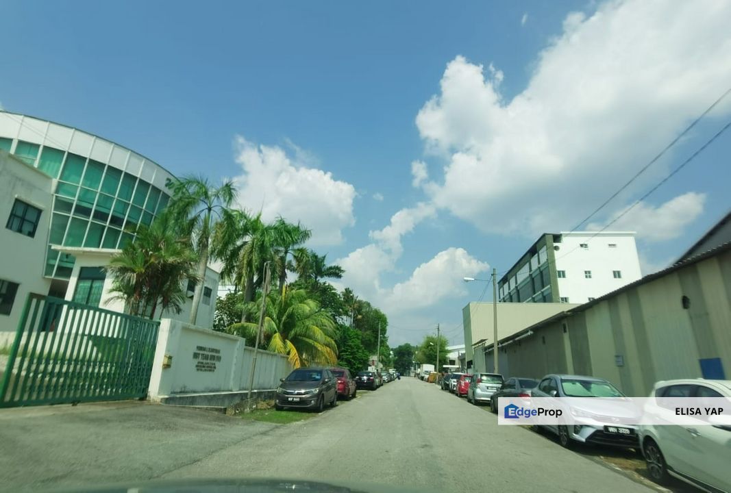 Industry Land 1 acre Kampung Baru Sungai Buloh  Limited near Main Road  FOR SALE, Selangor, Sungai Buloh