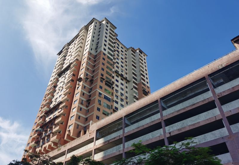 Idaman Sutera Condominium