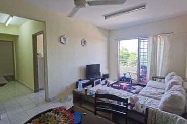 Idaman Sutera Condominium