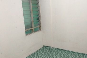 Pangsapuri Orkid, Bandar Mahkota Cheras