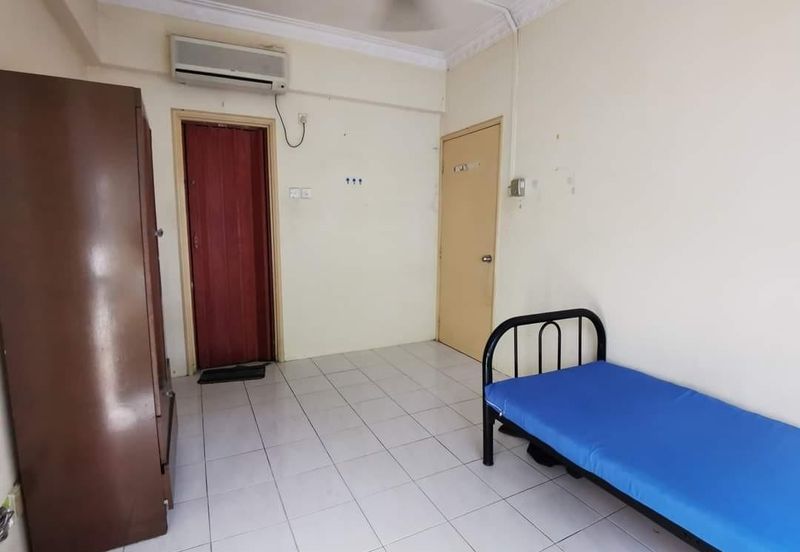 Vista Millennium Condominiums